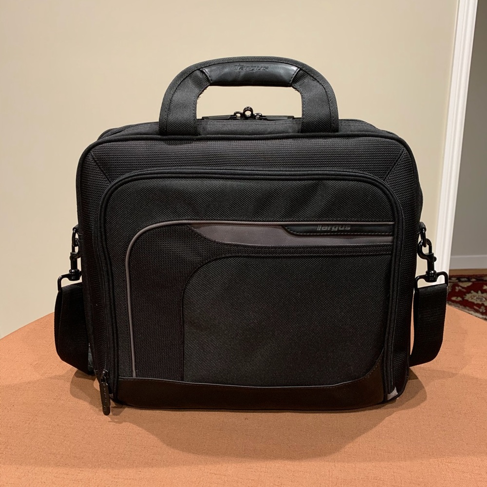 Targus Laptop Briefcase Bag